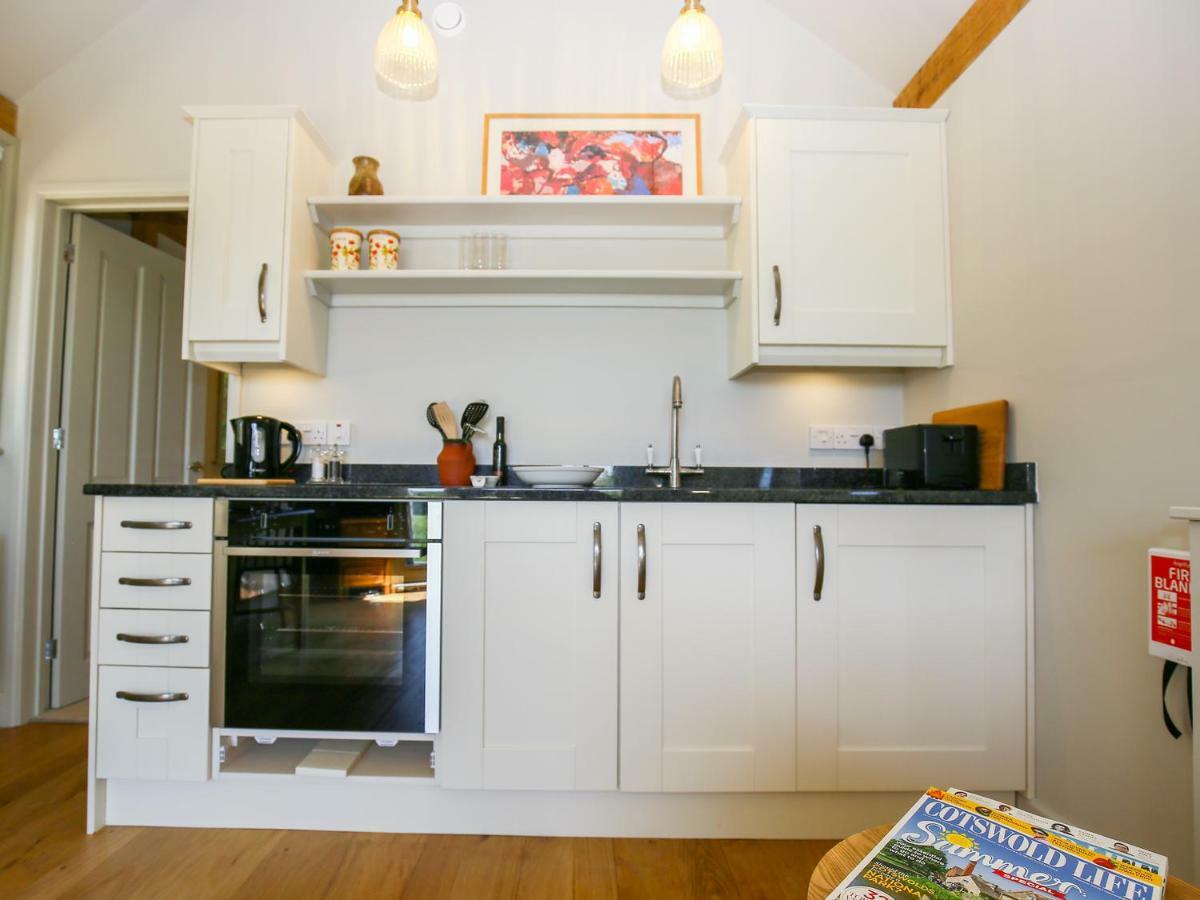 The Lodge At Mortons Malmesbury Extérieur photo